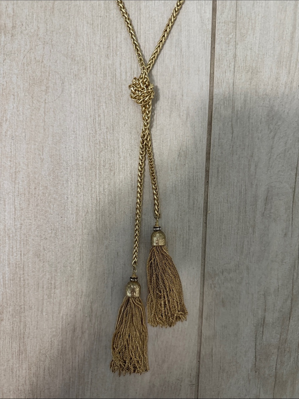 Lilly Pulitzer Gold Tassel Lariat Necklace - Picture 2 of 4